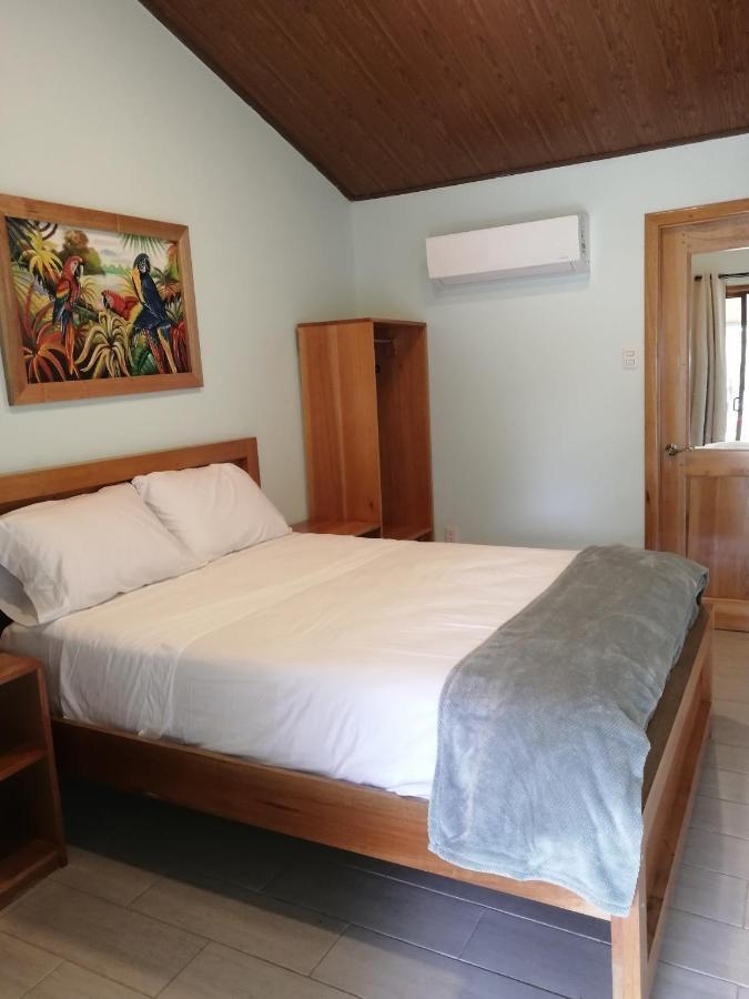 Playa Blanca Macaw Hotel Conte Exterior foto